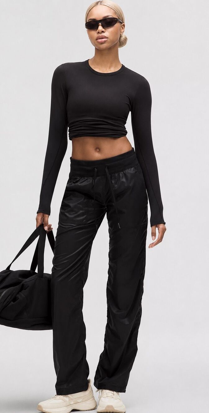 NWOT LULULEMON Dance Studio Mid-Rise Pant Sz 6 athleisure, $128 B2